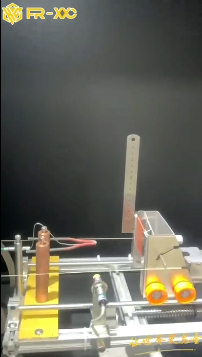 ���̰���